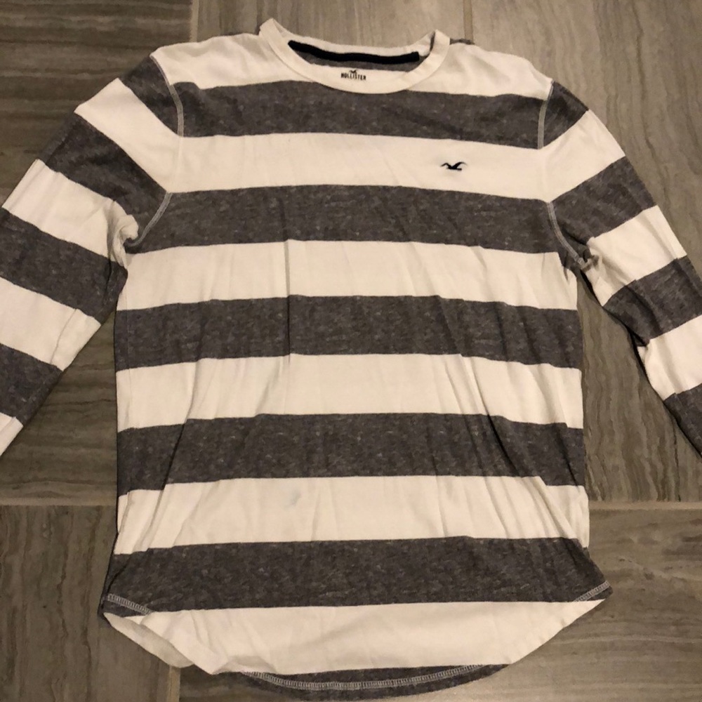 Hollister Long Sleeve Crew Tee